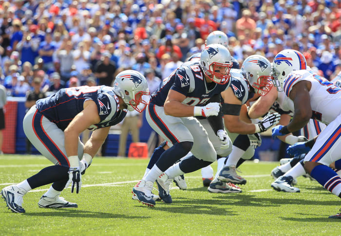 “He can block like an offensive tackle,” Bills OC Greg Roman says of Gronkowski, whom Buffalo has the misfortune of facing twice a season.